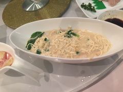 -御花园·粤菜·海鲜火锅(中山公园店)