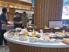 -赶海部落海鲜城(海阳路店)