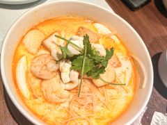 -港丽餐厅(正大店)
