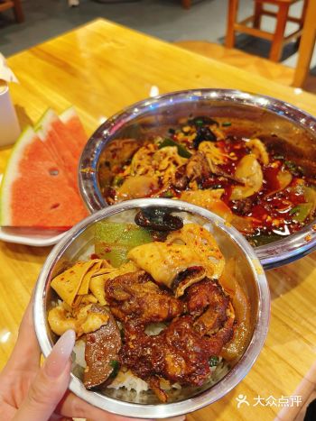 不去成都，在太原也能吃到正宗成都味冒菜！