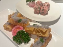 虾滑酿油条-洋房火锅(上海新天地南北里店)