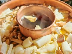 -慢丽江·云南野生菌土鸡锅(付家庄店)