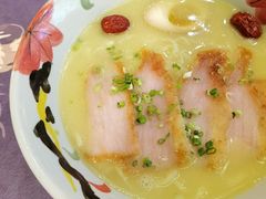-千金一碗·宝岛一村(韩国街店)