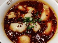 -渝是乎酸菜鱼·川渝小炒(新世界百货望京店)