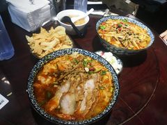-粉家柳州螺蛳粉(杨宅路店)