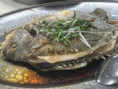 -辉记虾塘海鲜农庄