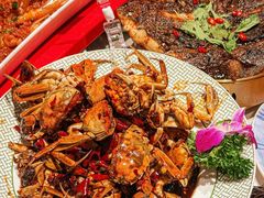 -嗨辣小聚·盘锦河蟹·海鲜烧烤龙虾(盘锦十年好店)