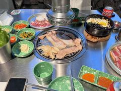 -欧巴炭烤肉오빠숯불구이(南京东路店)