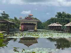 -一寨两国风景区