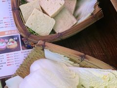 -热火朝天鲜切牛肉火锅(南强街巷店)