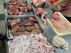 -标记美食新鲜猪杂(兴南大道店)