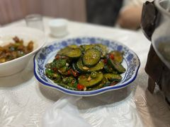紫苏煎黄瓜-湘沪一家人(临青路店)
