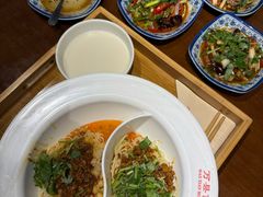 -万县面馆(高笋塘店)