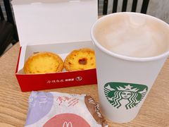 燕麦拿铁-星巴克(广州江南新地店)
