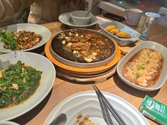 -蜜桃餐厅·伴山(湖滨商业街店)