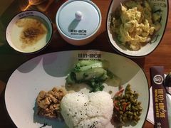 -谁的咖啡·简餐(甪直店)