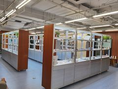 -无奔眼镜·蔡司·依视路授权店(马家堡店)