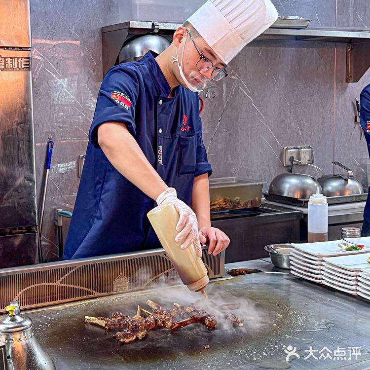 在上海～反复愿意多次打卡的海鲜自助餐～ 