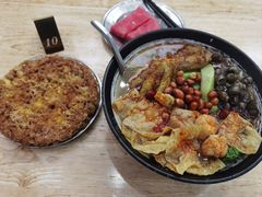 -笋果坊螺蛳粉(竹园小区店)