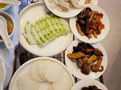 -天宜隆蘑菇宴火锅(石景山旗舰店)