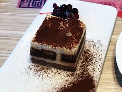-必胜客(绿地新都会店)