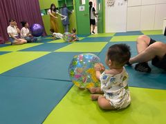-爱睿思儿童早教亲子游泳(万象城店)