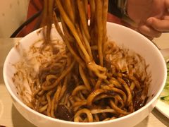 -黑八私房老北京炸酱面