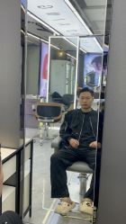 -藤野造型烫发染发