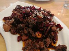 -兔行天下-鸿鹤鲜锅兔(中海国际店)