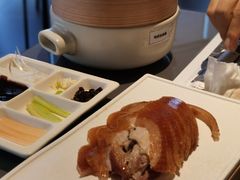 酥不腻烤鸭-小大董·烤鸭(观景餐厅·南京西路店)