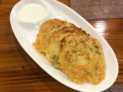 西葫芦饼配酸奶-TUK土耳其餐厅·下午茶(卢湾店)