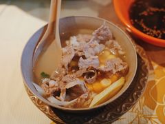 新疆手工现切鲜羊肉火锅-吴大彪油爆虾·阿布杜新疆烧烤(四方坪店)