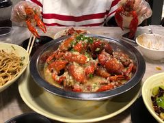 -靓靓蒸虾(恩施新天地店)