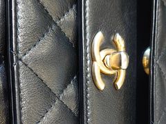 -CHANEL(恒隆广场店)