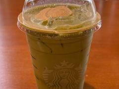 -星巴克臻选(宁波世纪东方广场店)