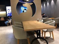 -瑞幸咖啡(新世界中心店)