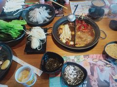 -呷哺呷哺 黄金牧场 (阳泉滨河新天地店)