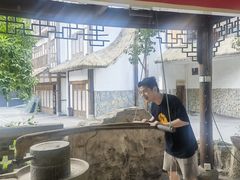 -巴倒烫陆派火锅山庄(南山总店)