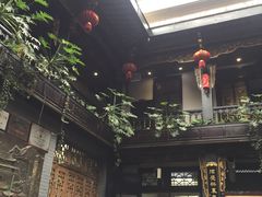 -蔼若春.传承三十年云南菜(金碧公园店)