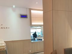 -蜜桃餐厅·伴山(湖滨商业街店)