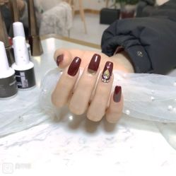 -Pink You美甲洗眉纹绣定制中心