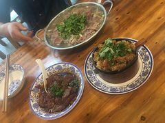 -杨三孃跷脚牛肉(西外棕榈岛店)