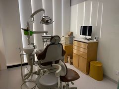 -齐玉齿科JADENTAL