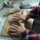 500g面粉5g酵母，发面2小时