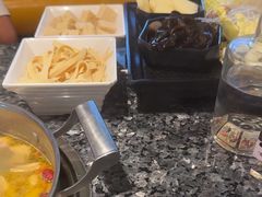 -一席地·本地鸡窝·杭帮鸡火锅(萧山银隆百货店)