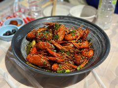 -肥肥虾庄·金牌油焖大虾(汉街SKP店)