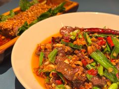 -一坐一忘云南菜(嘉里中心店)