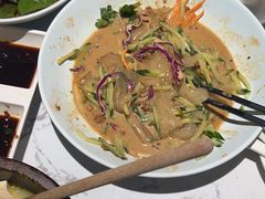 -关东小磨东北菜(漕河泾印象城店)