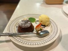 熔岩蛋糕配冰激凌-斯比特花园西餐厅(大丸百货店)