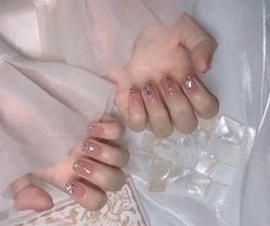 -MOE BEAUTY.皮肤管理中心